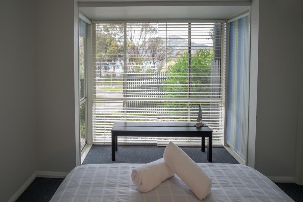 Cove Beach Apartment 1 Coles Bay Luaran gambar